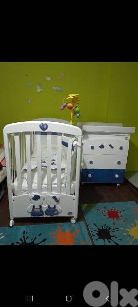 bed with mattress. closet  baby change closet 0