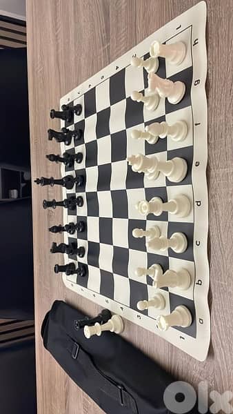 Professional Tournament Chess Roll 0
