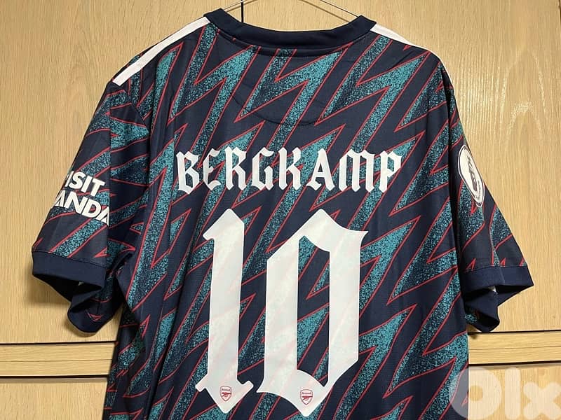 arsenal bergkamp 10 history kit limited edition 1