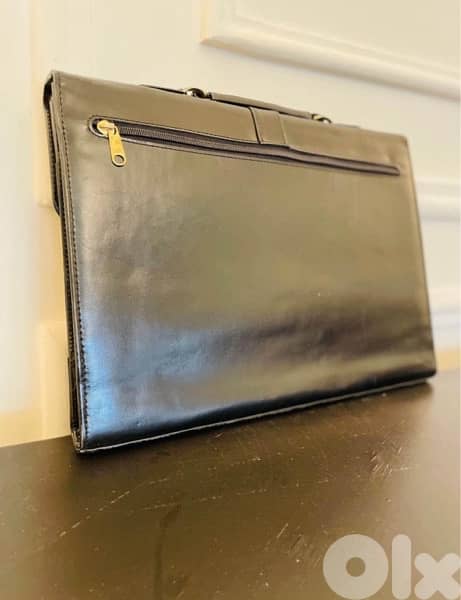 Formal Briefcase 2