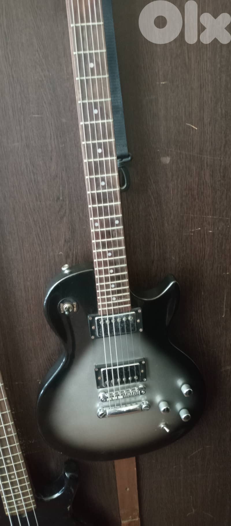 Electric guitar 1