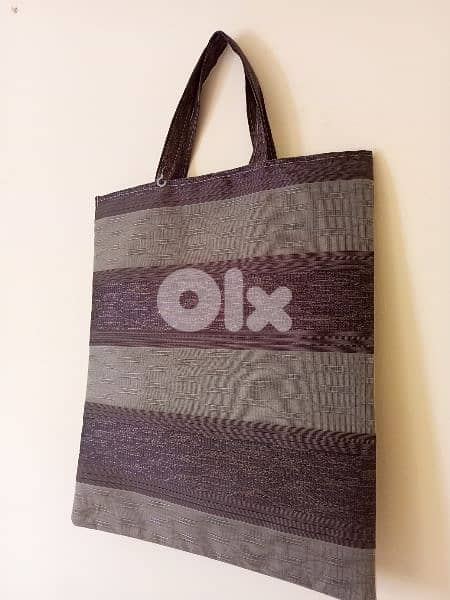 جزدان  للجامعة او استعمالات اخرى 2