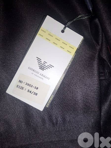 brand new Armani collezioni suit/blazer special price/طقم ارماني جديد 2