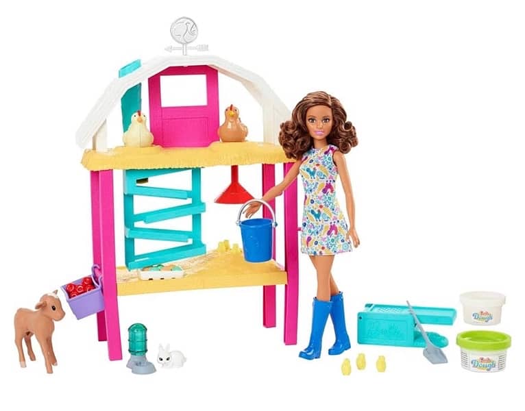 Barbie Careers Playset, Hatch & Gather Egg Farm 2