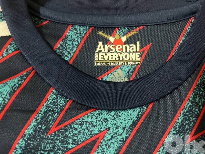 arsenal bergkamp 10 limited edition adidas shirt 2