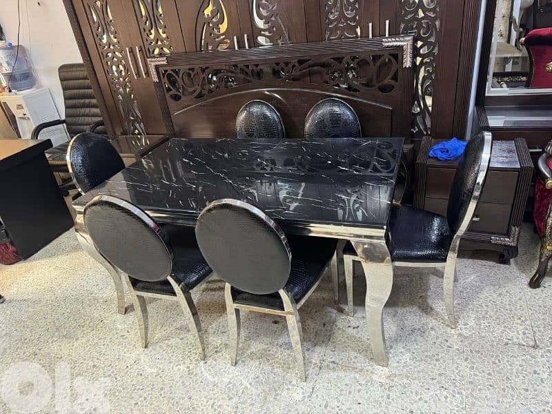 طاولة سفرة مرتبة كتير 6 كراسي وج رخام 2