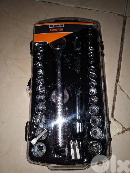 ادوات صناعية وعدة 1