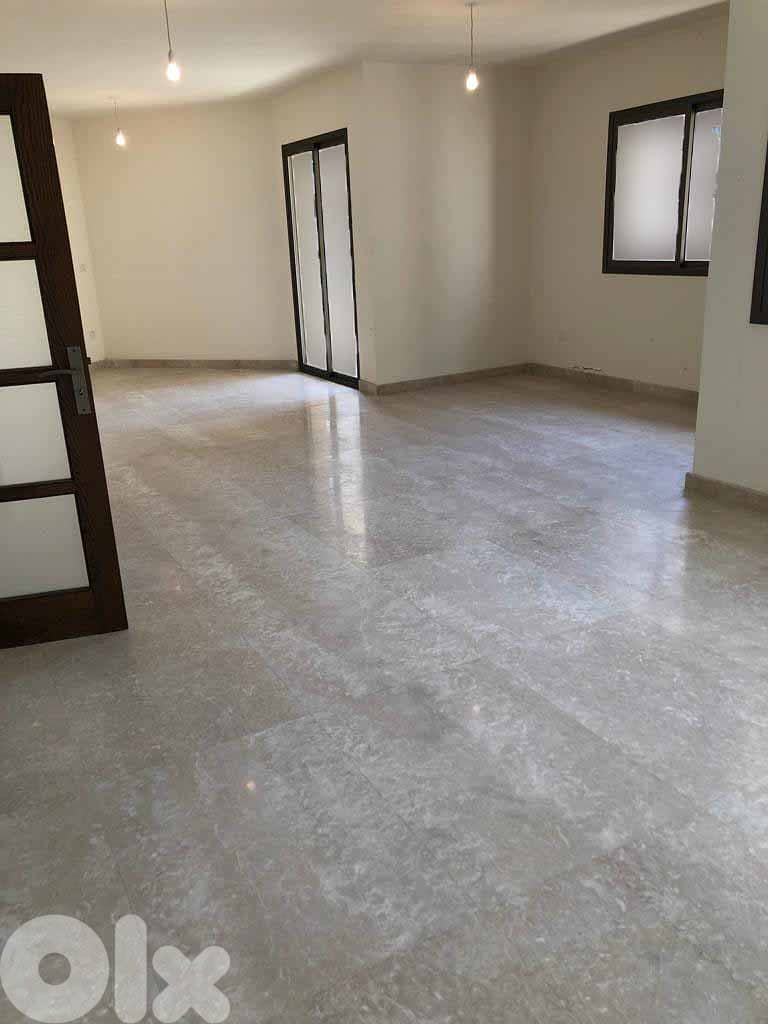 SPACIOUS APARTMENT IN HAMRA PRIME (220SQ) 3 BEDROOMS , (HAMR-100) 0