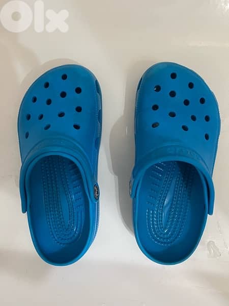original crocs size 36 at 12$ 0