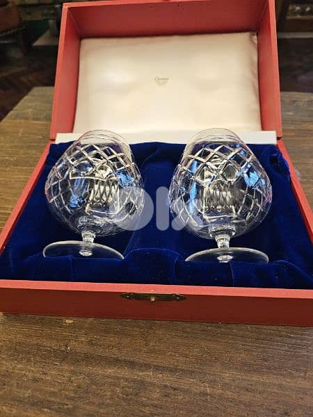 cartier cognac glass 200 $ 2