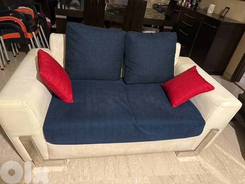 full room used for sale 0