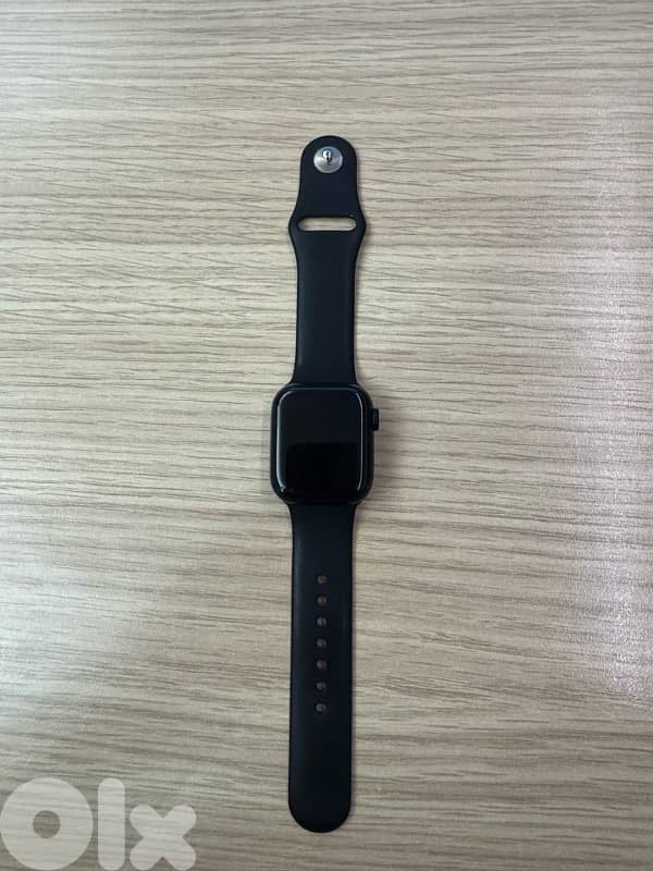 Apple Watch Series 7 (41mm) 1