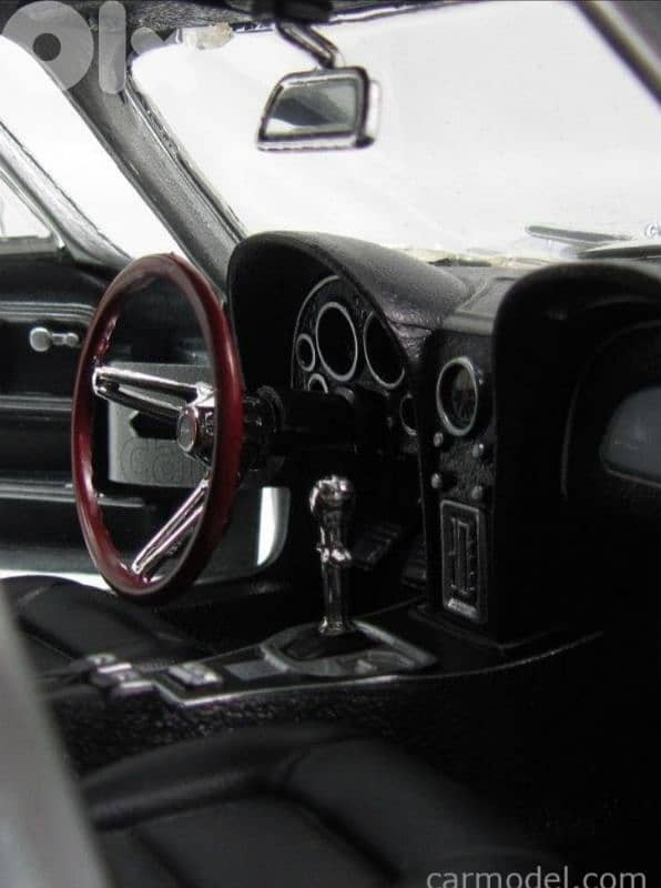 1965 Chevrolet Corvette diecast car model 1;18. 6