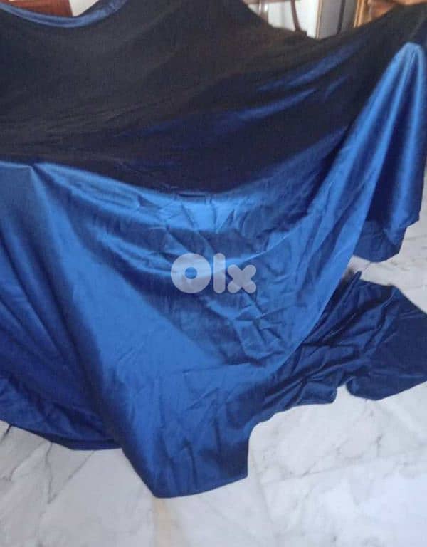 بيع شراشف جديدة  للطاولات والمطاعم 2