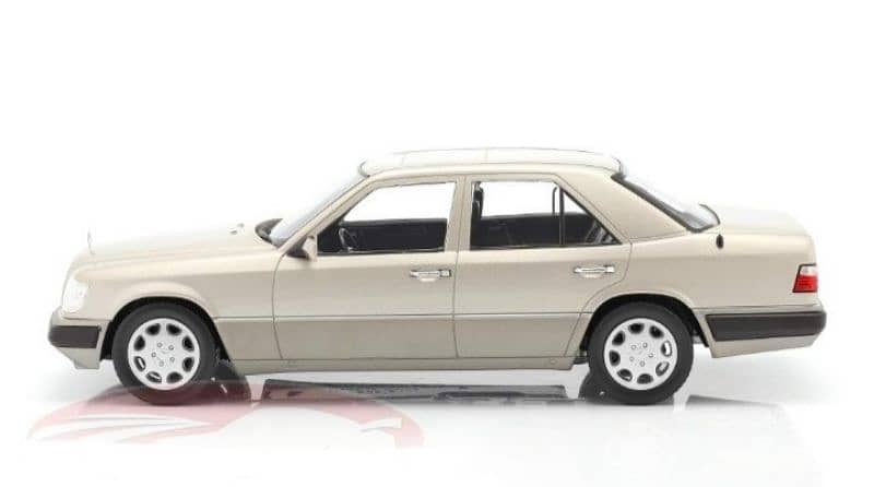 Mercedes E class W124 diecast car model 1;18. 2