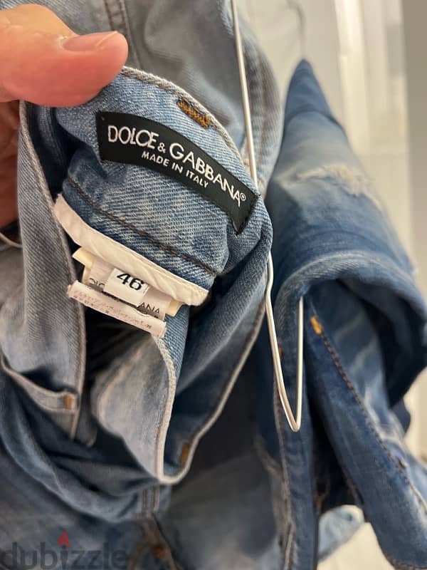 2 dsquared jeans 1 dolce and gabbana 1 burberry shirt 3