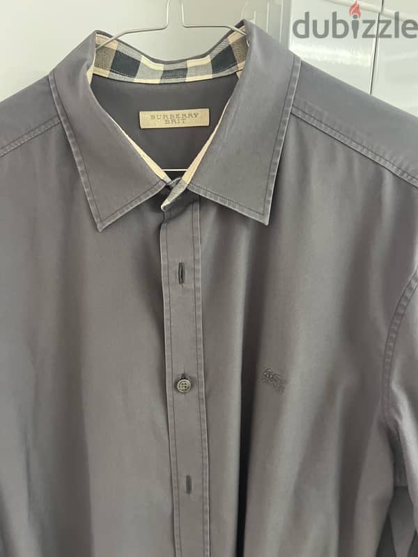 2 dsquared jeans 1 dolce and gabbana 1 burberry shirt 4