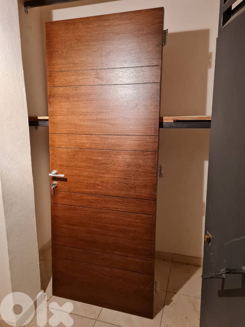 High Quality Wooden Door, Used 2 years 0
