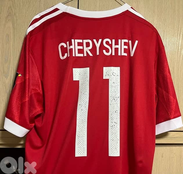 five jerseys : inter, real , bayern , benfica , russia all for 10 usd 8