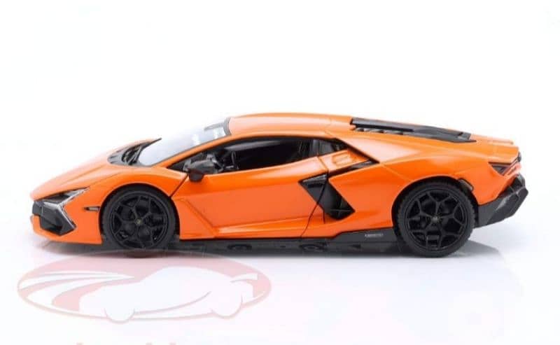 Lamborghini Revuelto (2023) diecast car model 1:24 1