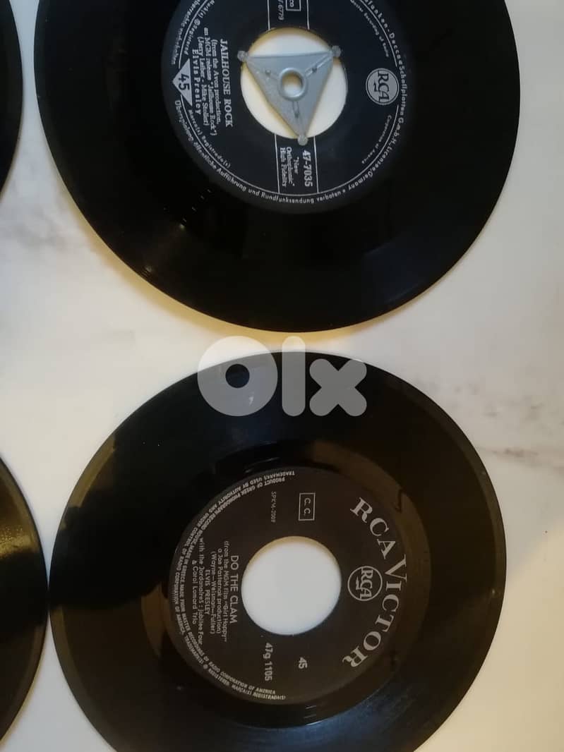 Elvis Presley 7 45t 7" vinyl collection sold together in v g cond 2
