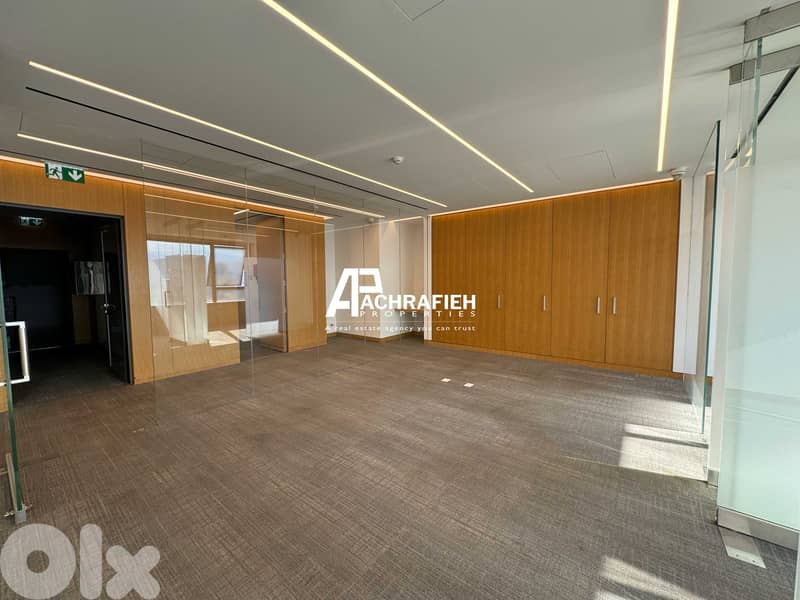 Office for Rent In Achrafieh - مكتب للإجار في الأشرفية 0