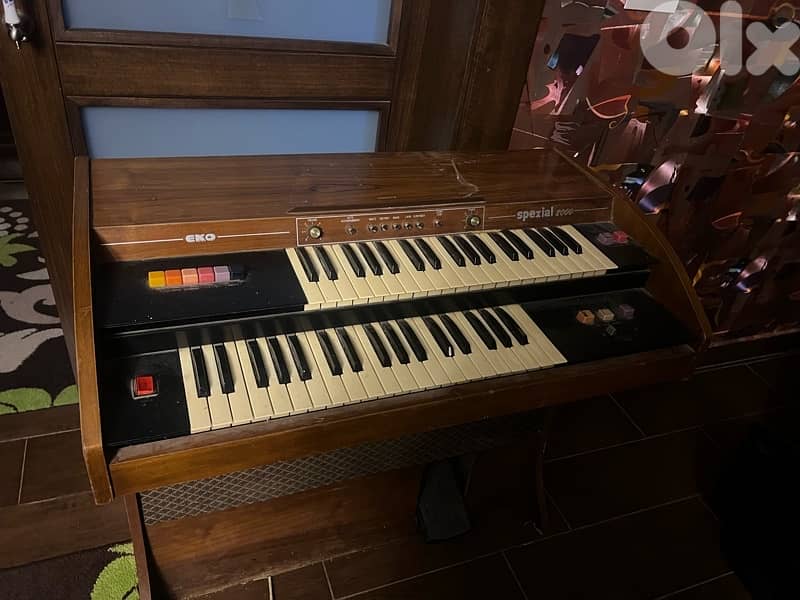 piano old 1