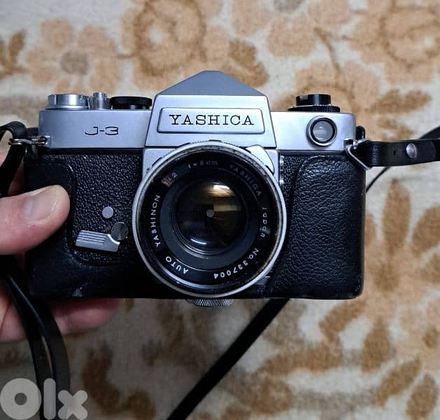 Camera Yashica J-3 0