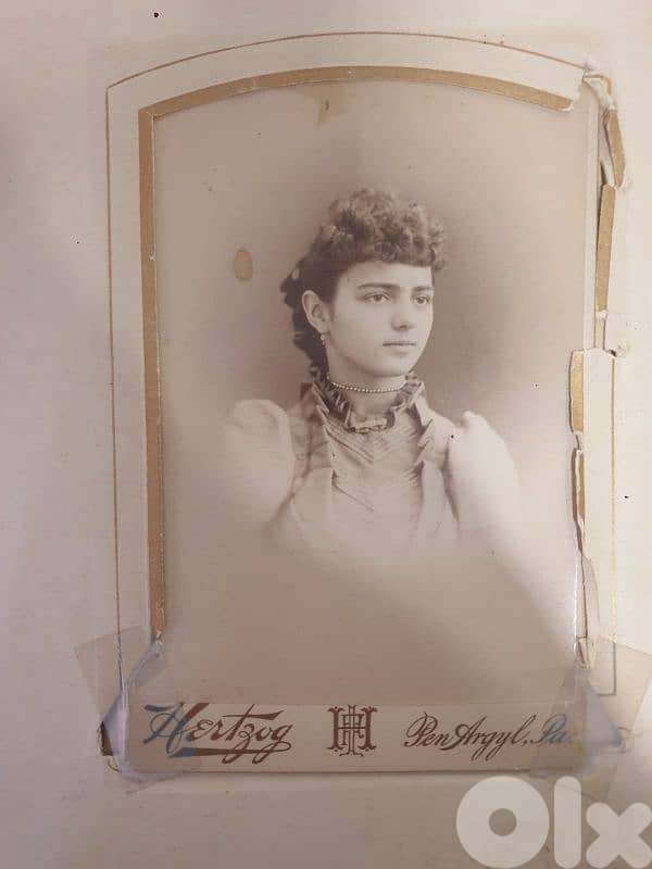 early 20th century memorial pictures in an album 4