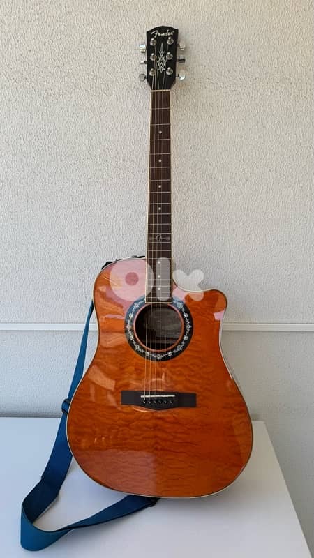 Guitar Acoustic Fender t-bucket-300ce amb 4