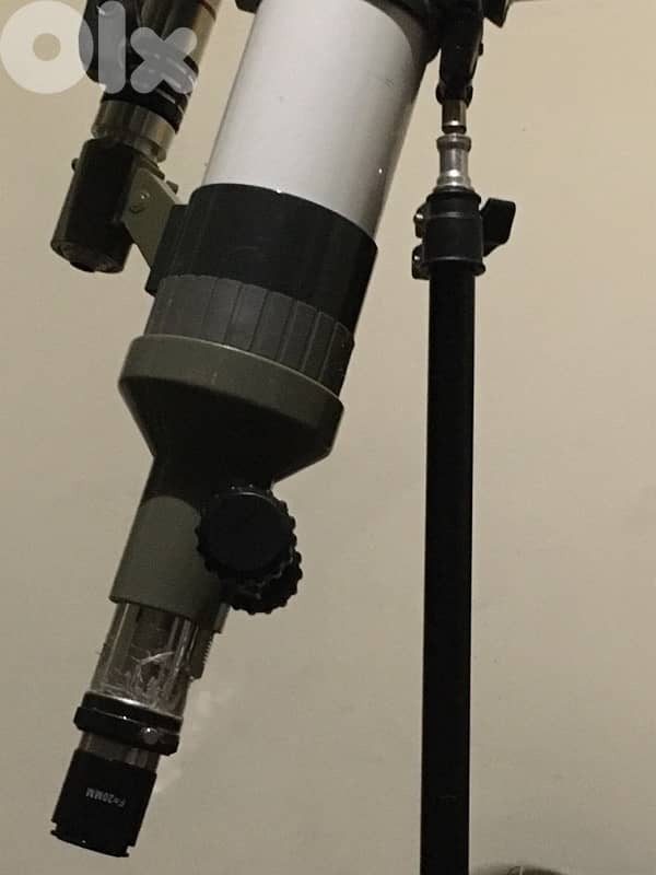Professional Telescope 4