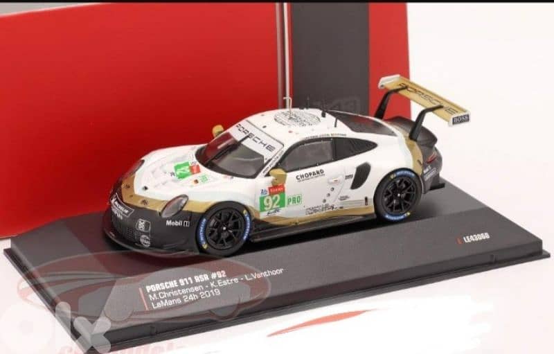 Porsche 911 RSR (Le Mans 24h 2019) diecast car model 1;43 0