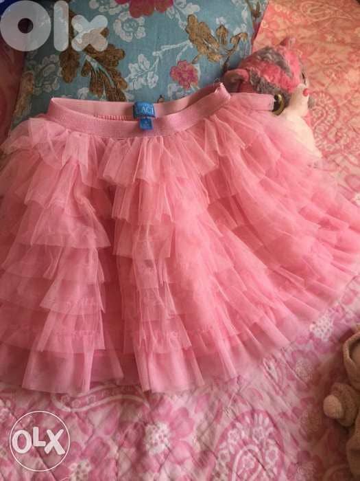 special new skirt (place) size 6-7y 0