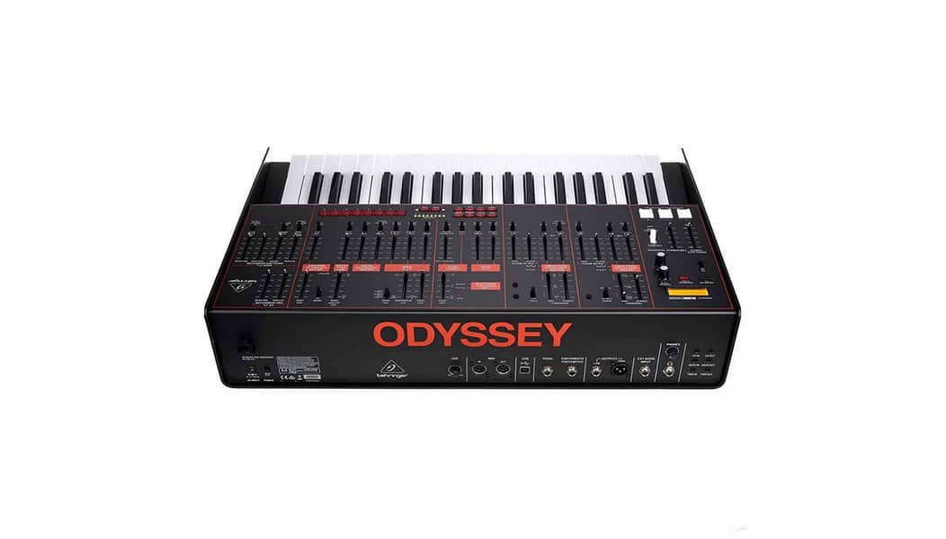 Behringer Odyssey Synthesizer 1