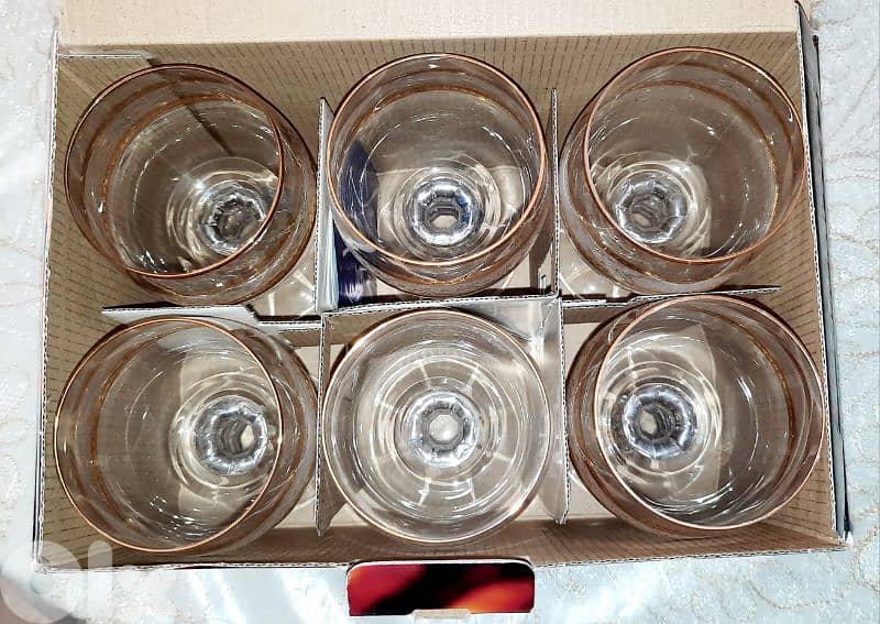 box of 6 cristal wine cups gold plated 3