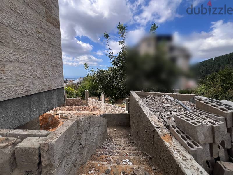 Apartment for sale in Jouret Al Ballout شقة للبيع ب جورة البلوط 0