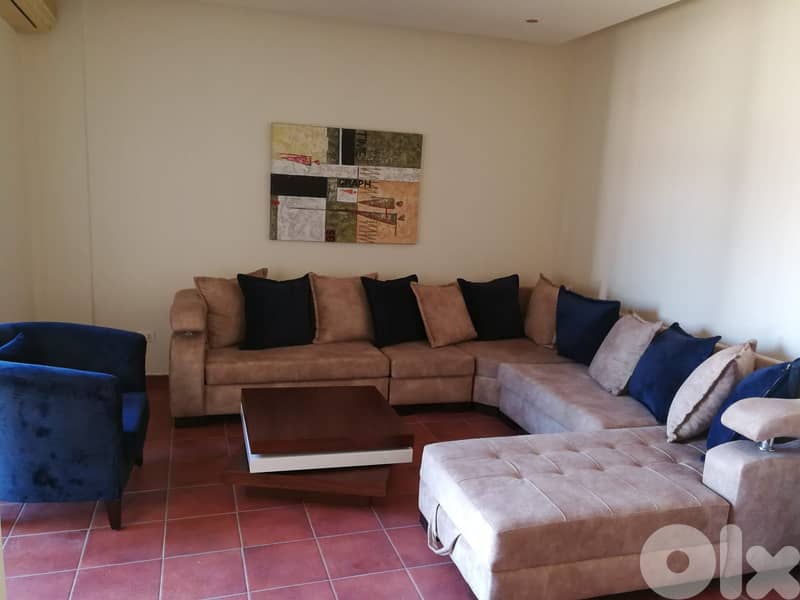 Funished 1 bedroom Studio apartment in Achrafieh for rent  | 80 sqm 0