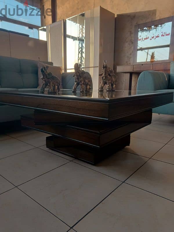 طاولة صالون فخمة وخشب شوح تقيل 1