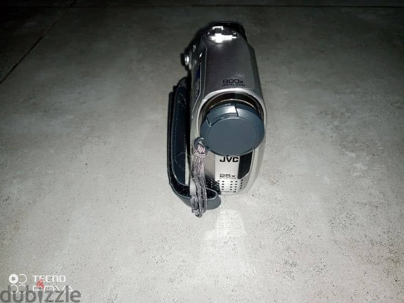 2 cameras for sale 4