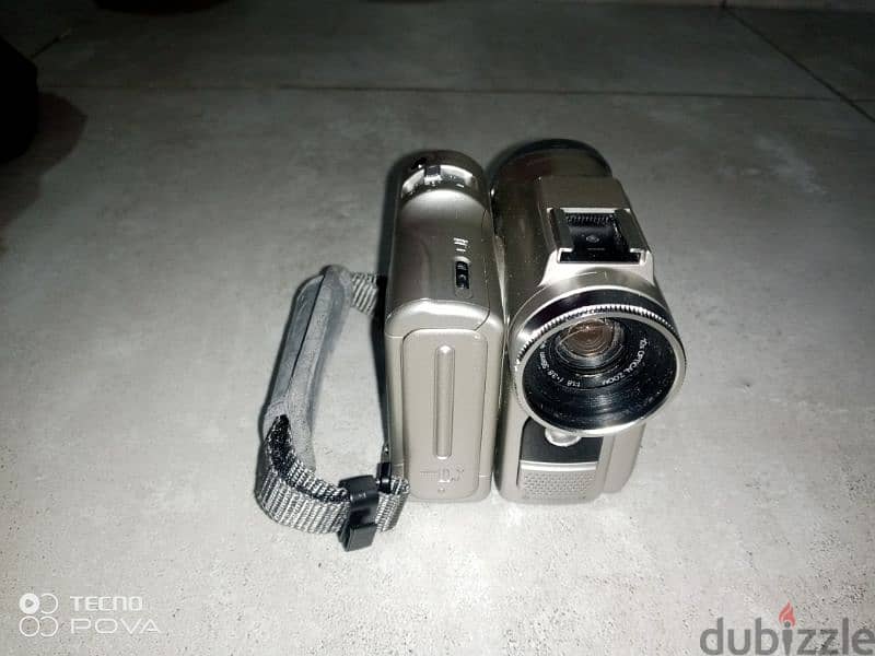 2 cameras for sale 10
