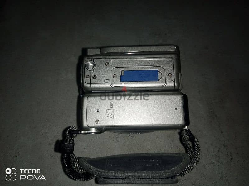 2 cameras for sale 12