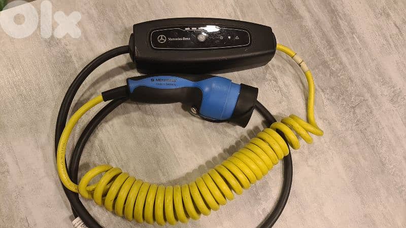 Adjustable Electric ev charger type2 1