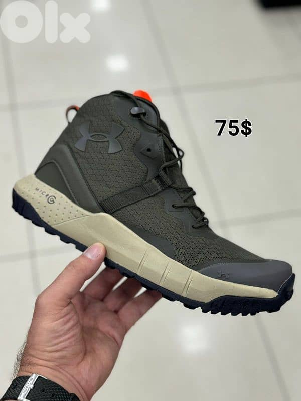 Underarmour boots 13