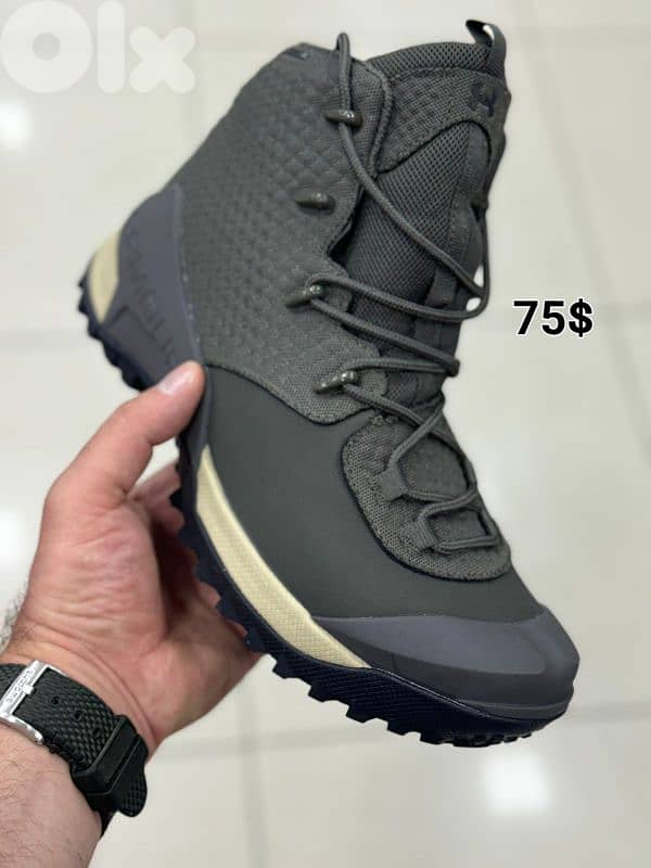 Underarmour boots 19