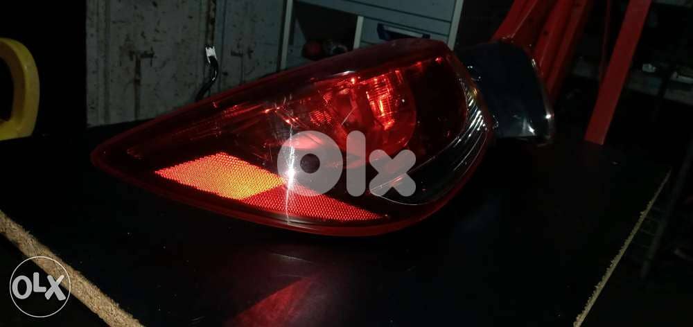Stopet mazda 2 hatshback model 2016 4