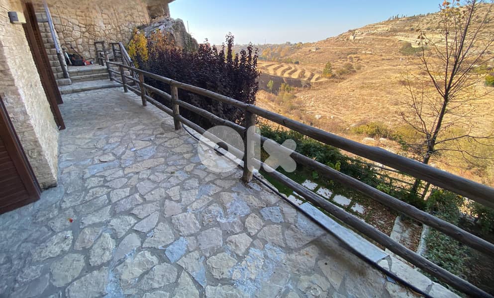 Chalet for sale in Faqra/ Decorated/ Furnished/ Garden/ View 18