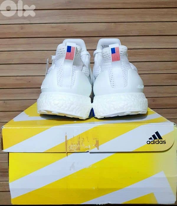 Adidas Ultraboost 1.0 x Undefeated 3