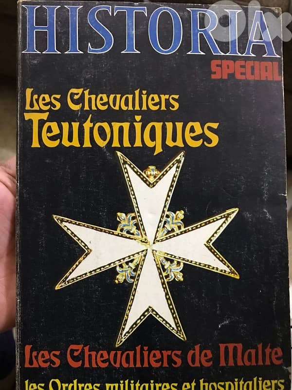 اندر اعداد مجلة historia الفرنسية  التاريخية 8