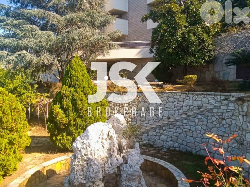 L16361 - Luxurious Villa With Gardens & An Amazing View For Sale in Gh 0