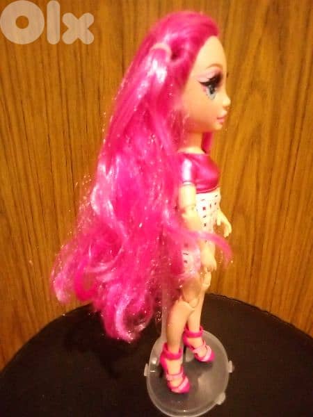 STELLA MONROE Articulated +her Own dress +her Own shoes Great OMG doll 5